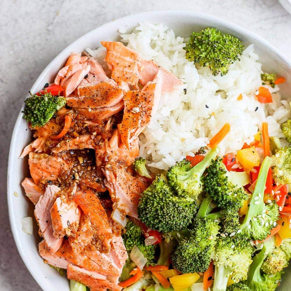 Nutritious Sheet Pan Salmon Stir Fry: Eat the Rainbow in One Dish